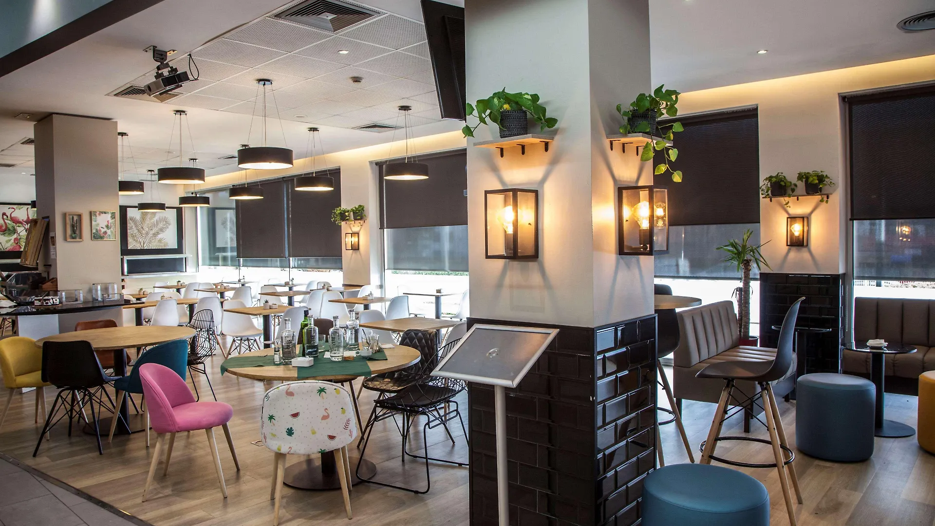Travelodge Bcn Cornella Fira Cornella de Llobregat